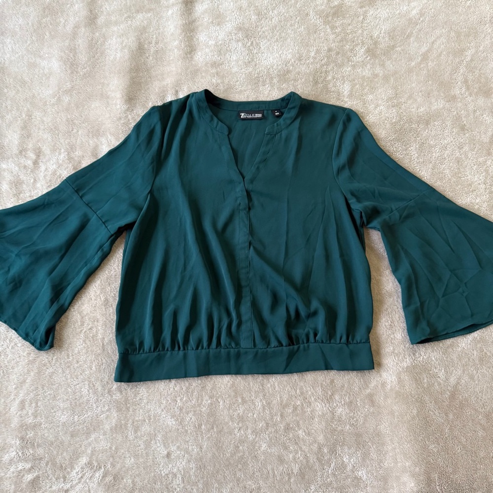 7th avenue design studio Elegant Teal Blouse with Flared Sleeves Size M